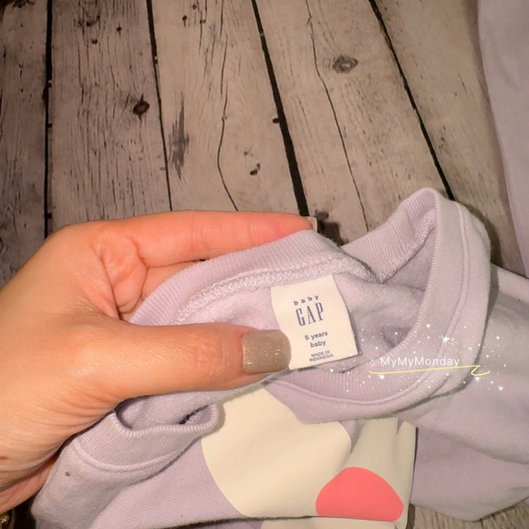 Gap Girl Sweatshirt and Pants Set - Picture 3 of 4